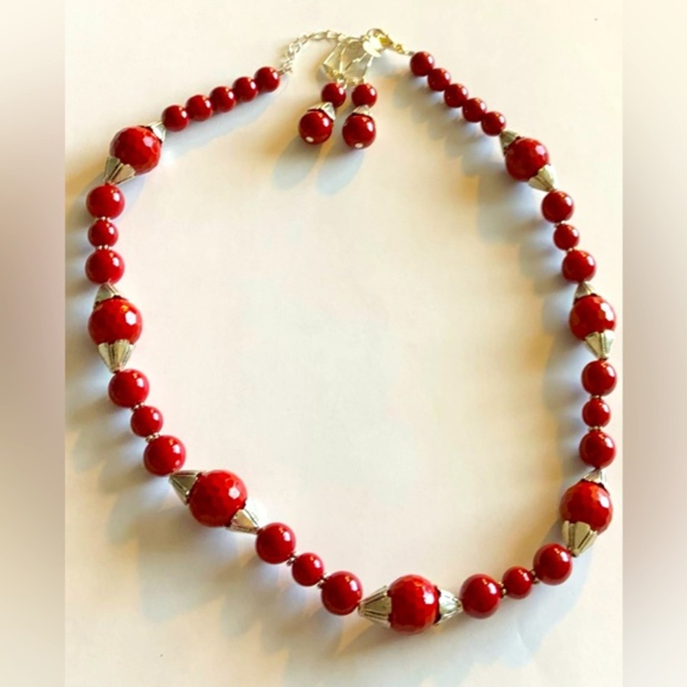 Elegant Red Beaded Necklace and Earring Set